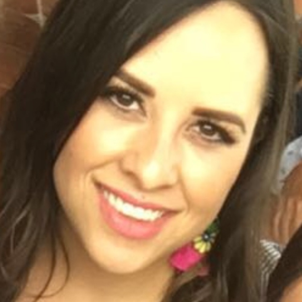 Meet your Posher, Aalejandra